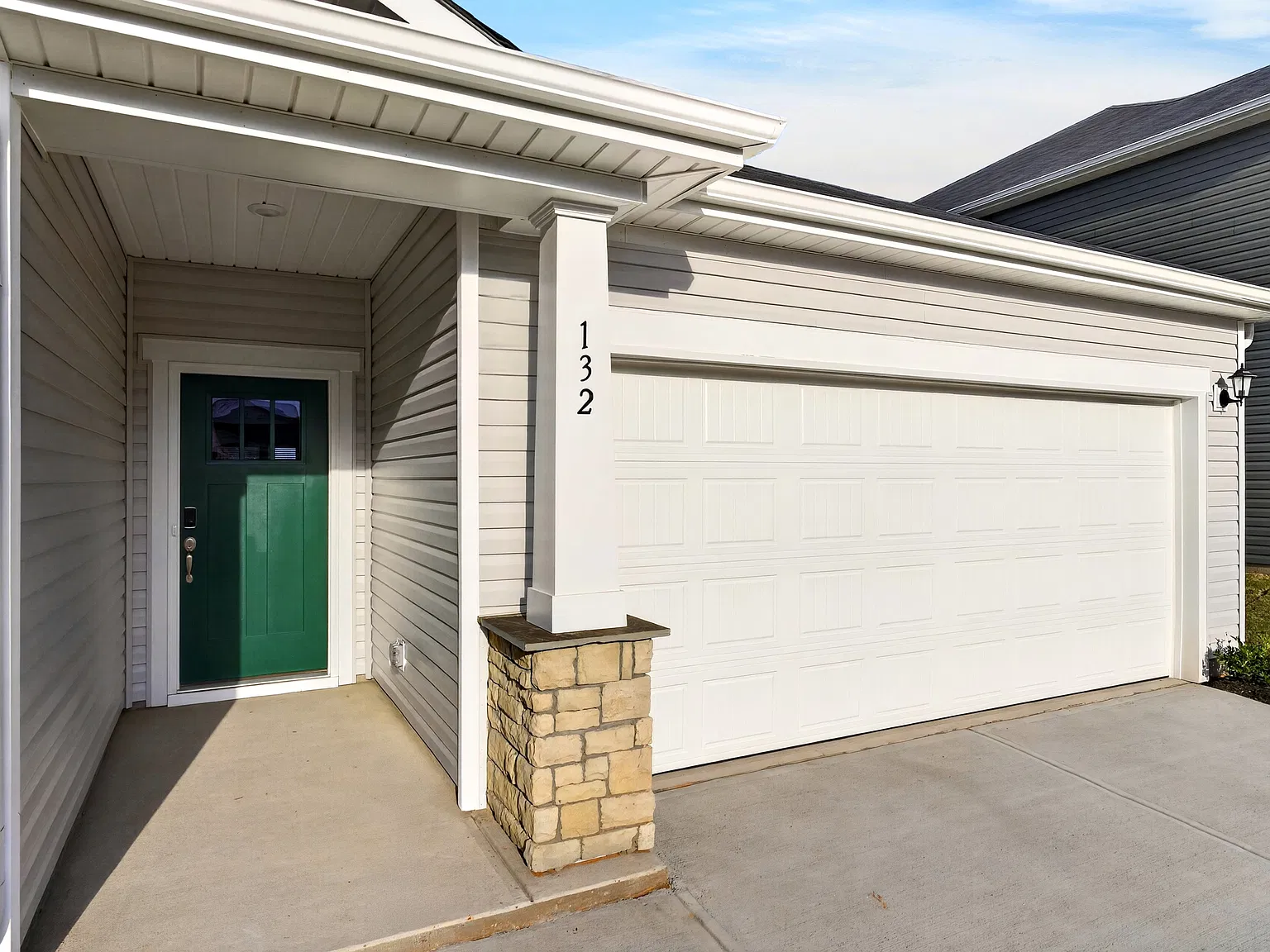3 bed, 1700 sqft, $1,895 — Photo 4