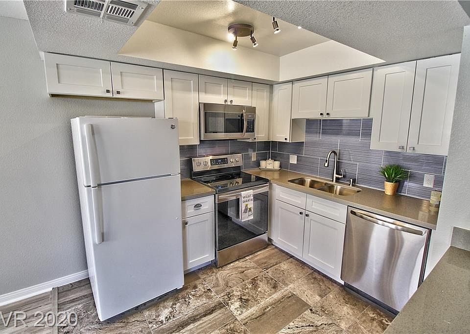 1st image of 913 Rockview Dr Unit 201