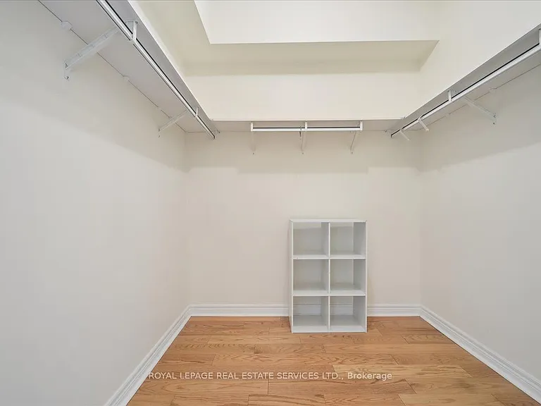 60 Old Mill Rd #602 — Photo 20