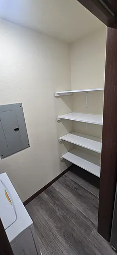 Floor plan 2 bd 1 ba with Cathedral Ceilings