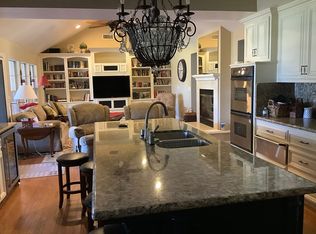7200 Saddleback Dr, Bakersfield, CA 93309