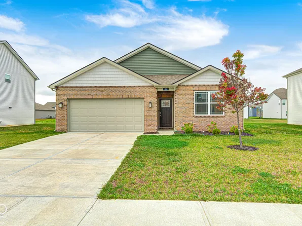 71 Varner Dr, Whiteland, IN 46184