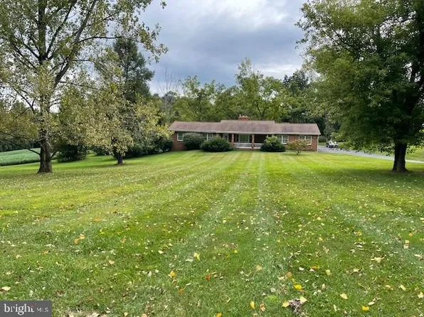 13503 Fishel Rd, Felton, PA 17322