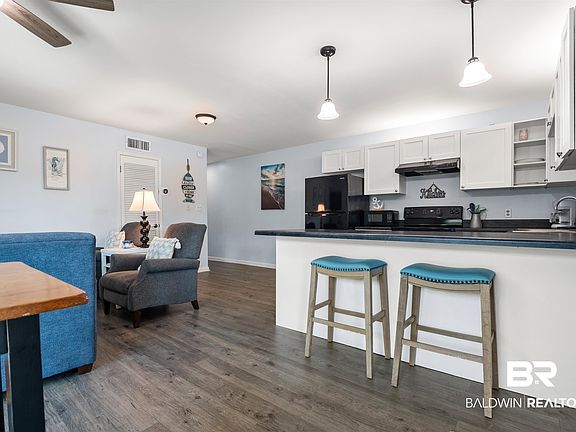 3rd image of 1027 W Beach Blvd #208