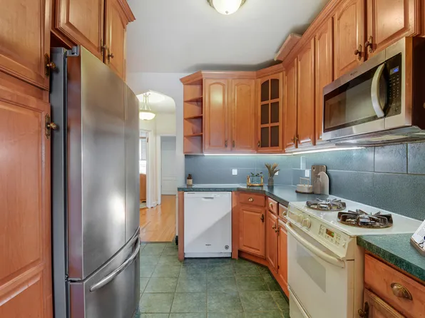 233 Battery Avenue image 6 of 15