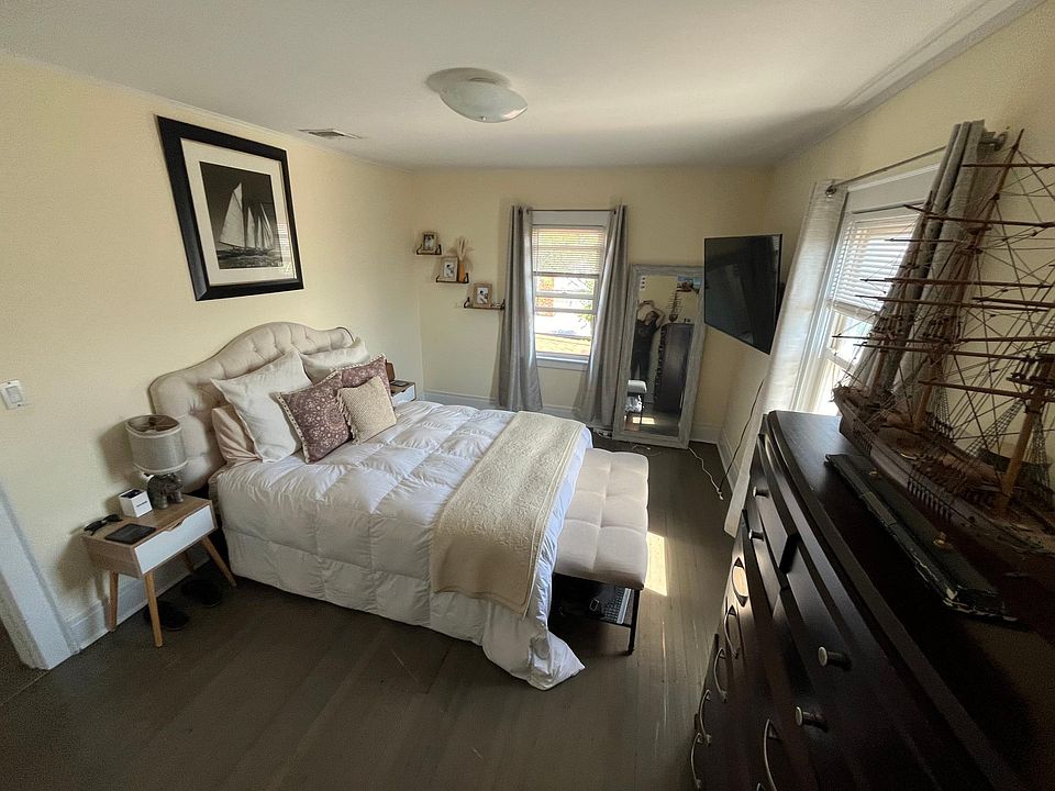 147 E Walnut St Long Beach NY Zillow