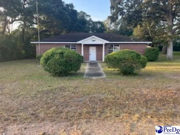 422 Ashton Ave, Kingstree, SC 29556