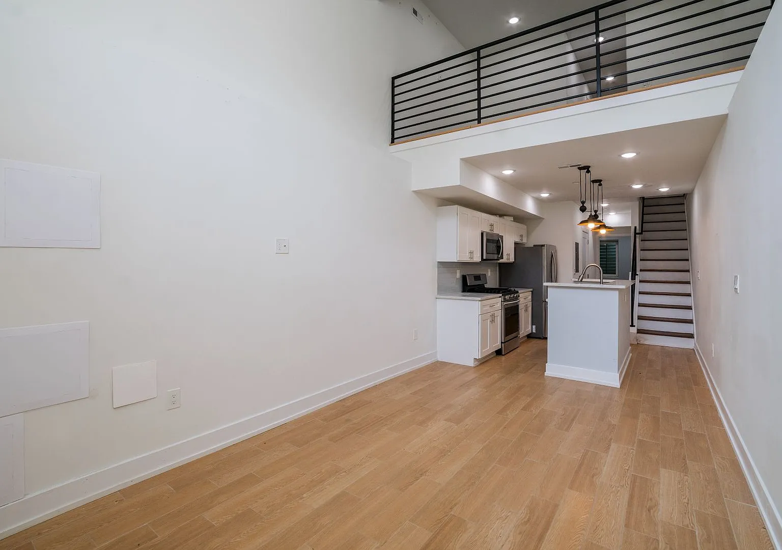 Two Bed Brewerytown Home — Photo 4