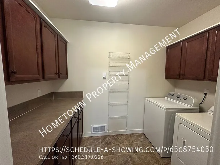 6231 Martin Way E — Photo 15