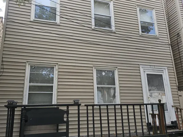 606 Livingston Avenue, Albany, NY 12206