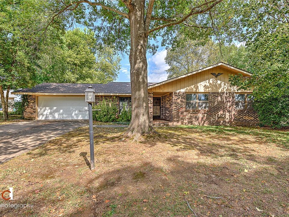 1st image of 709 Kingswood Dr