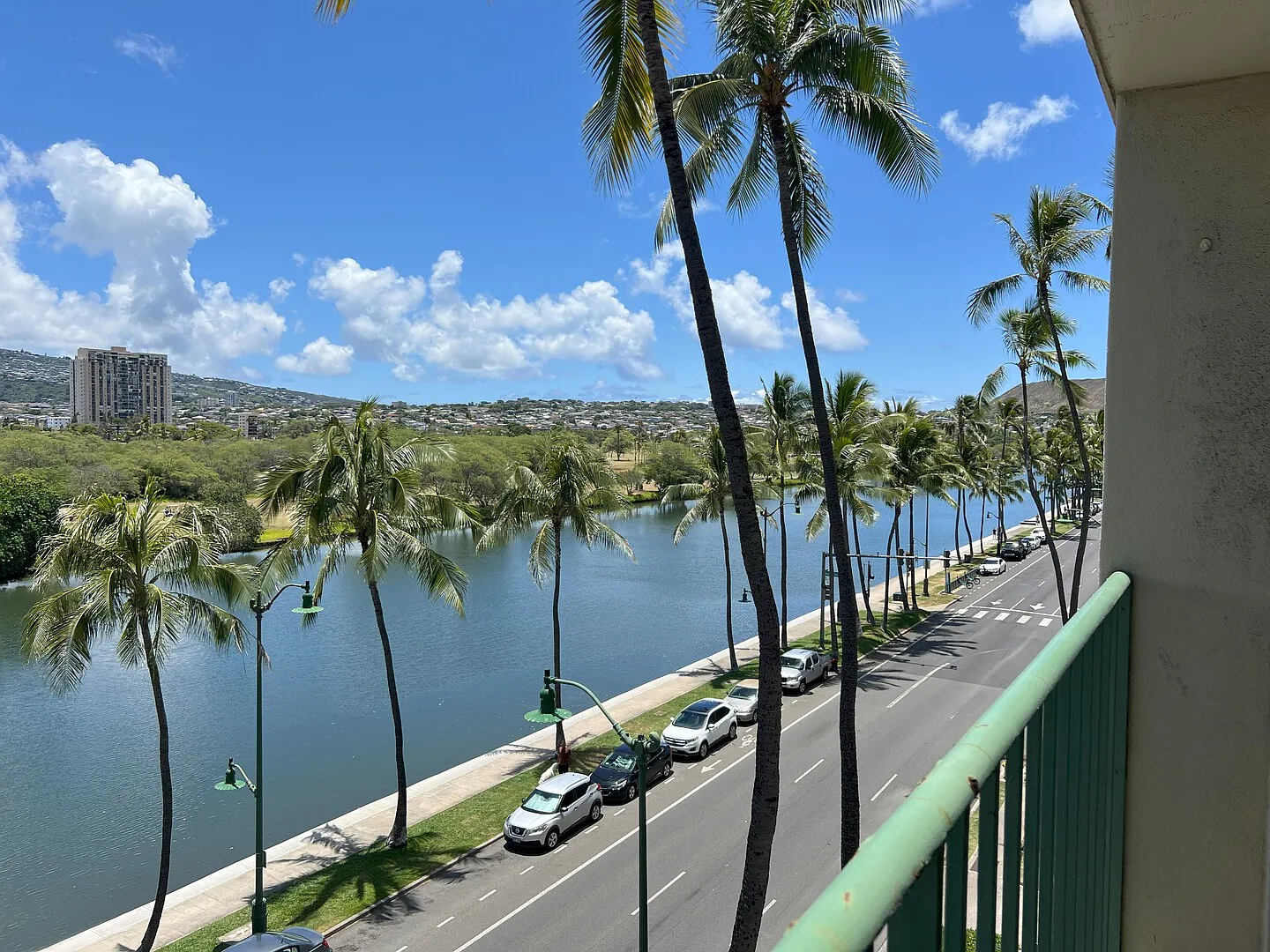 Serene Ala Wai Palms 2-Bedroom — Photo 4