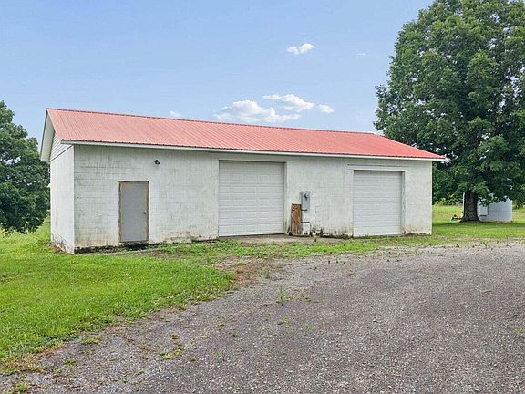 2nd image of 4431B Riggs Rd