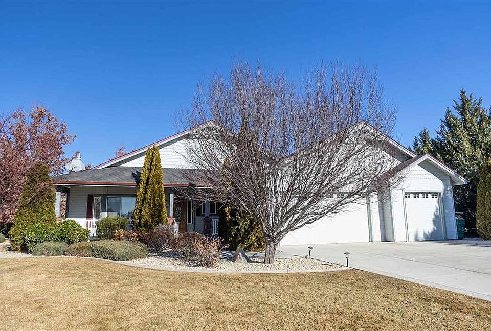 1st image of 1512 Brandi Rose Way