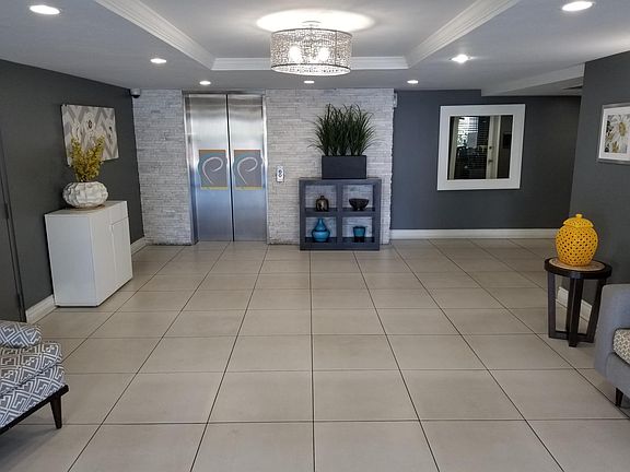 4th image of 8702 De Soto Ave #108