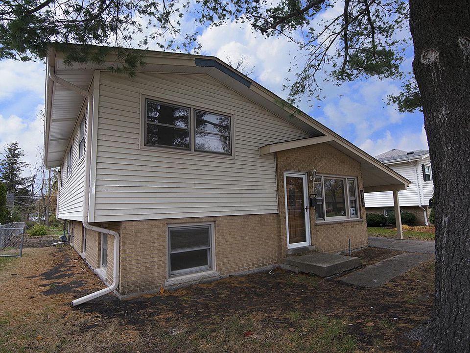1st image of 1056 Irwin Ave