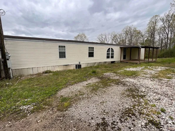 232 Paradise Ln, Liberty, WV 25124