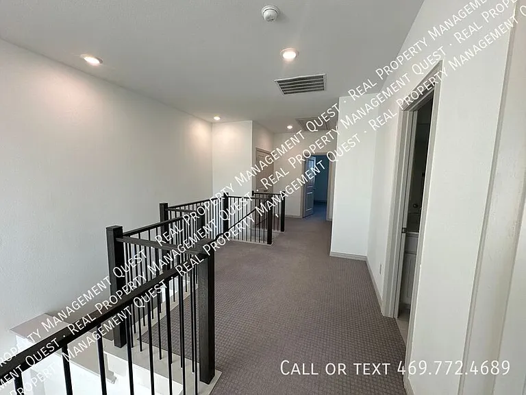 4553 Cypress Thorn Dr — Photo 17