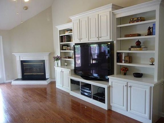 Another view of built-ins