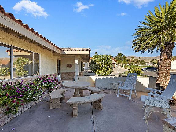 3rd image of 9027 De Vicenzo Ct