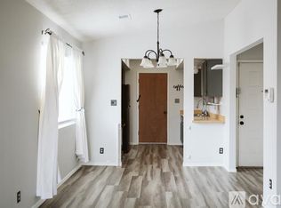 964 Charles Dr NE, Rio Rancho, NM 87144