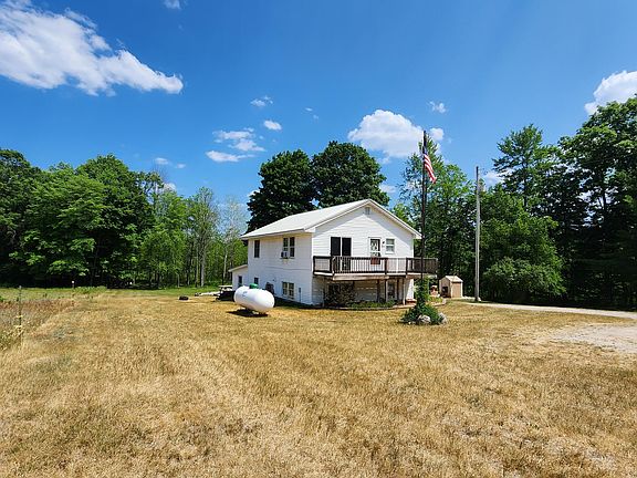 4th image of 1514 N Wisner Ave