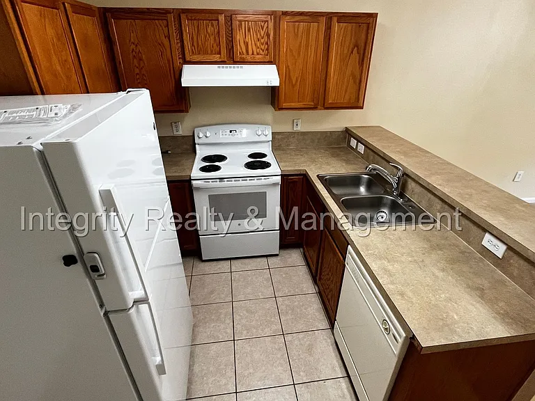 1500 Calming Water Dr #804 — Photo 7