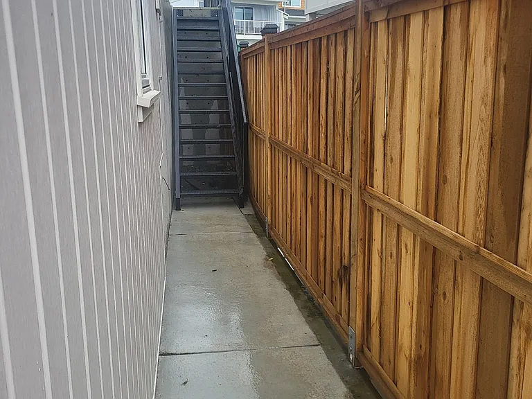 7047 Brailsford Pl — Photo 3