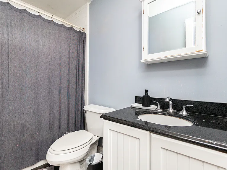 214-R Harvard St #2 — Photo 16