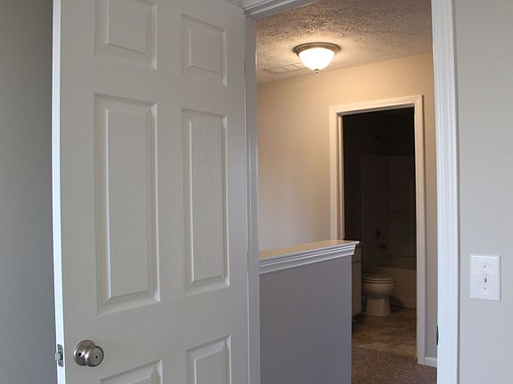4th image of 37195 Golden Eagle Dr