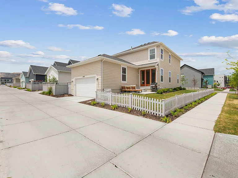 6353 W Sunrise Field Dr — Photo 24