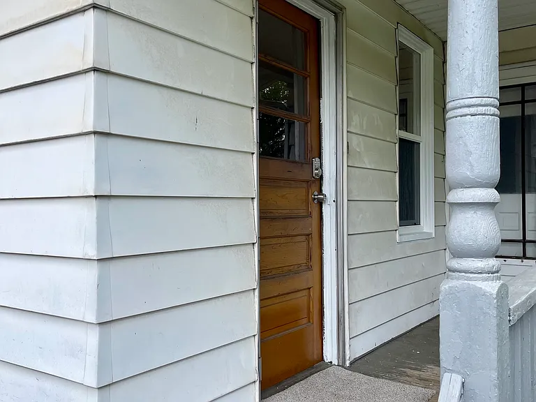 39 E 2nd St #1 — Photo 9