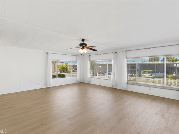 8811 Canoga Ave Space 223, Canoga Park, CA 91304