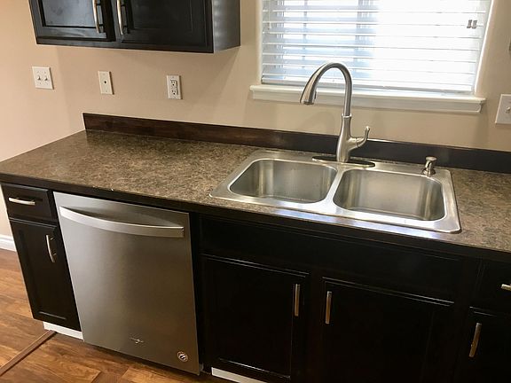 5th image of 20598 Mountainside Dr