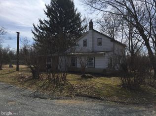 41 Old Mountain Rd, Bethel, PA 19507