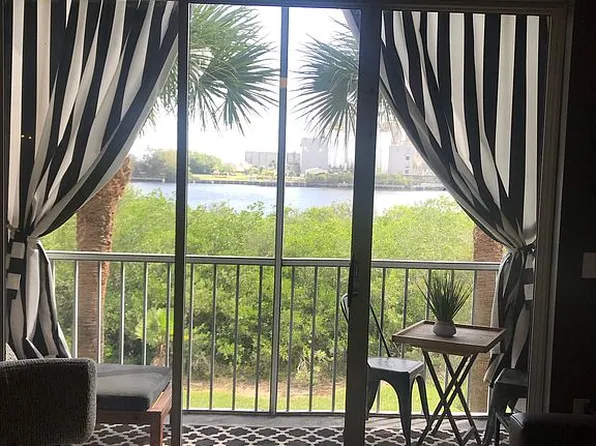 1111 Normandy Trace Rd, Tampa, FL 33602