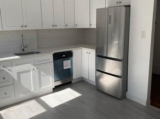 221 E 18th St APT 6E, Brooklyn, NY 11226