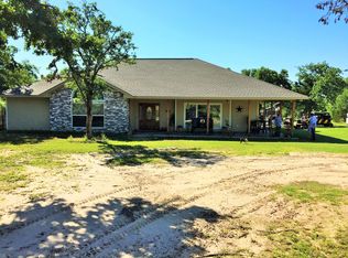 3632 Fm 180, Ledbetter, TX 78946