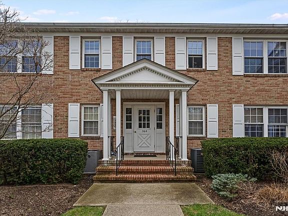 2nd image of 364 E Ridgewood Ave APT 6