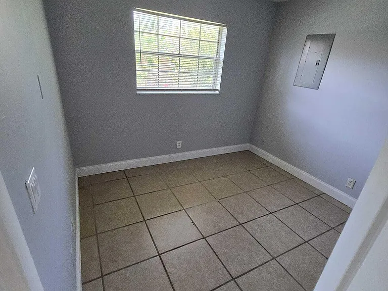 4990 Kirk Rd — Photo 5