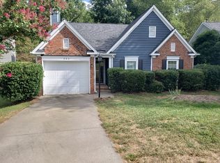 245 Hallwood Ct, Holly Springs, NC 27540