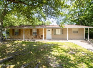 4008 Emerson St, Pascagoula, MS 39581