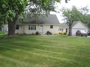 3672 Lahmeyer Rd, Fort Wayne, IN 46815