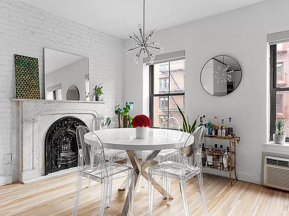4th image of 146 W 16th St APT 3A