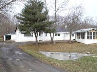 922 W Kaisertown Rd, Montgomery, NY 12549