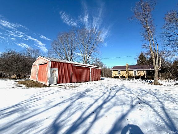 2nd image of 1862 S County Road 1150 W