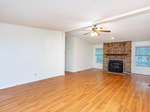 3rd image of 3162 Twig Ct