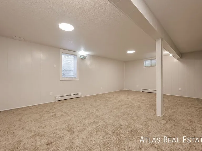 498 W Powers Ave #101 — Photo 13