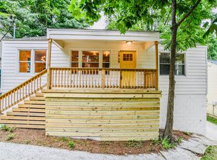 2868 Palm Dr, East Pt, GA 30344