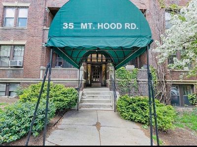 35 Mount Hood Rd APT 14, Brighton, MA, 02135